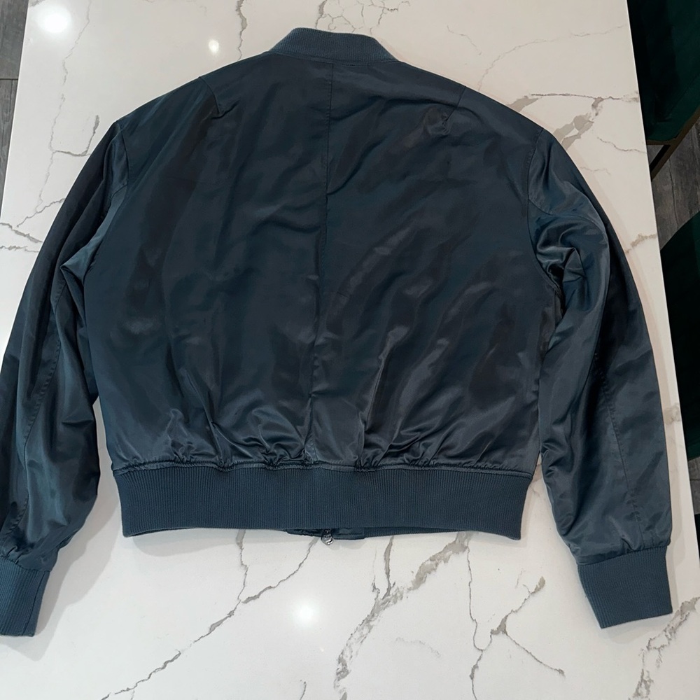 Zara Blue Zip Up Bomber Jacket With Side Pockets Size XL. In Great Condition. - Picture 9 of 13